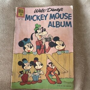 Vintage Walt Disney’s MICKEY MOUSE ALBUM. January No. 1246. Copyright 1961
